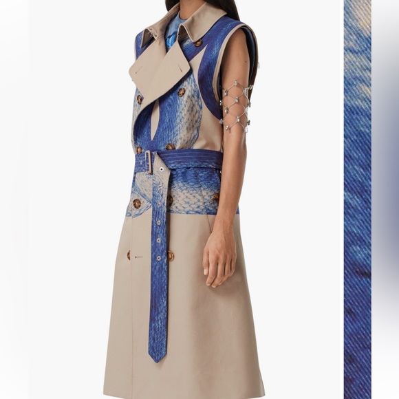 New authentic Burberry sleeveless trench coat - Picture 1 of 15